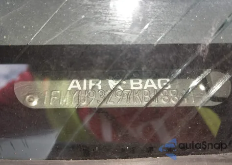 2007 Ford Escape Xlt z USA, uszkodzony, nr VIN 1FMYU93Z97KB18841